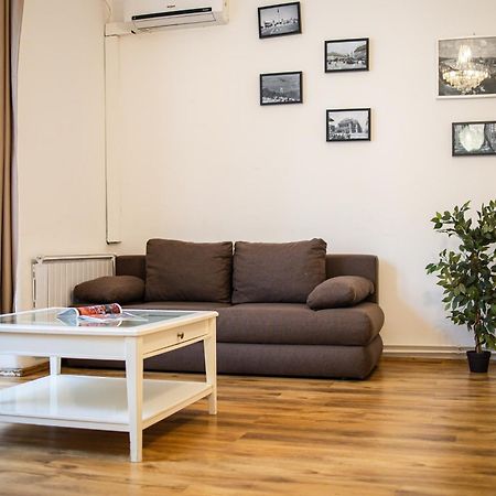 Real Apartments Lovag Βουδαπέστη Εξωτερικό φωτογραφία