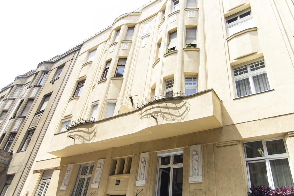 Real Apartments Lovag Βουδαπέστη Δωμάτιο φωτογραφία
