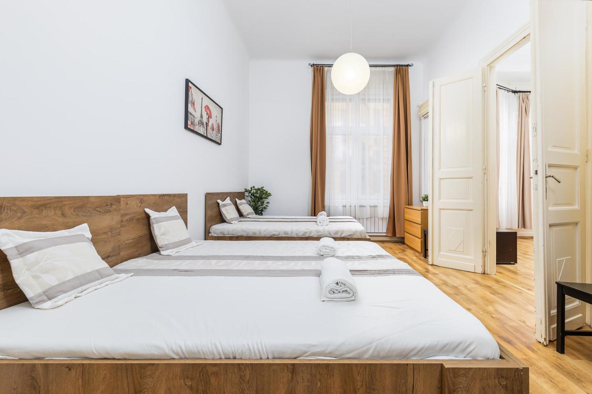 Real Apartments Lovag Βουδαπέστη Εξωτερικό φωτογραφία