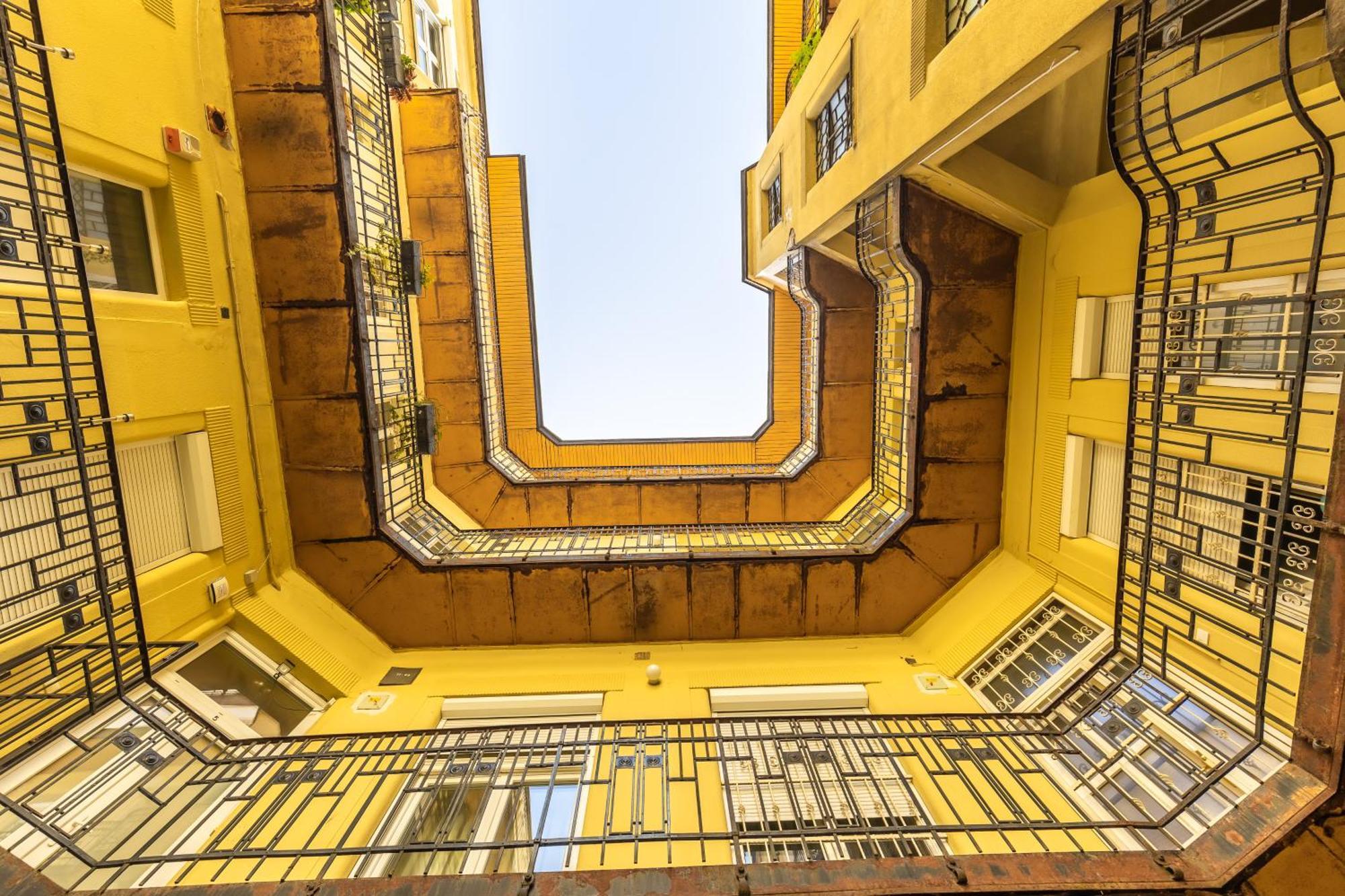 Real Apartments Lovag Βουδαπέστη Εξωτερικό φωτογραφία